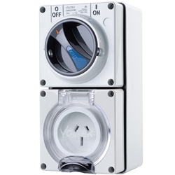 Switched Socket Outlet - IP66 250V 15A - 3 Flat pins Double Pole