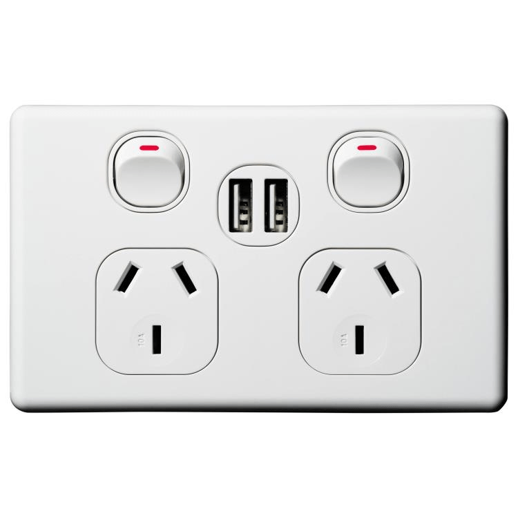 CPP2HUSB Voltex Classic Double Power Outlet 250V 10A & 2 x 2.1 A USB Outlets